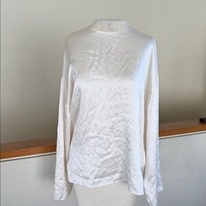 Vince Cream pure silk Blouse size medium